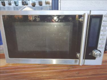 Abbildung: Mikrowelle mit Grill studio MD 12434