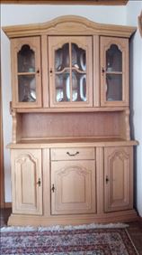 Abbildung: Vitrine Eiche hell